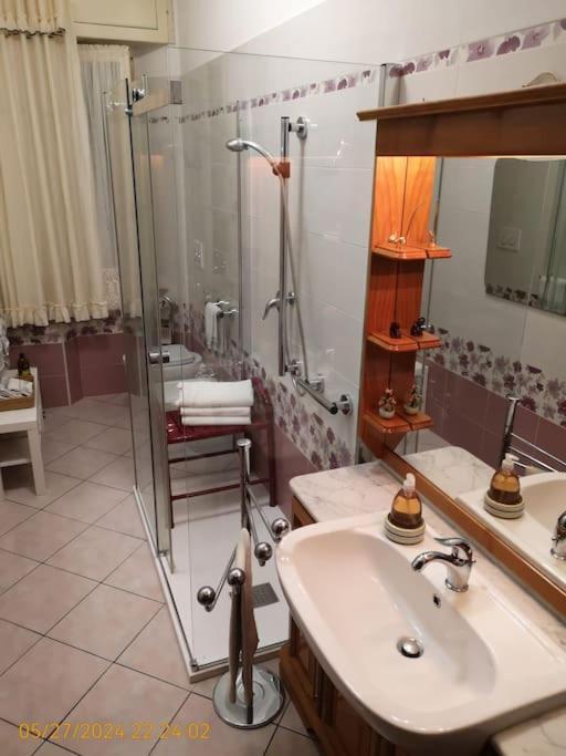 Casa Paganini Appartement Follonica Buitenkant foto